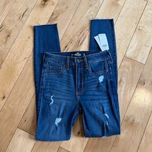Hollister Womens size 00S Jeans NWT